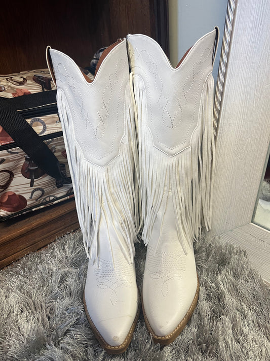 Women's White Fringe Leather Western Boots